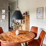בית נופש 4 Bedroom Stunning In Ålbæk