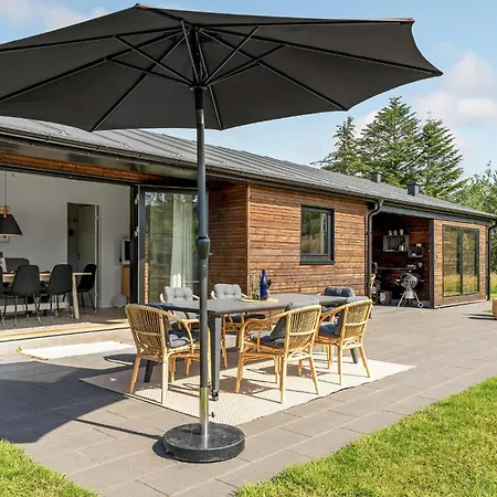 4 Bedroom Stunning In
