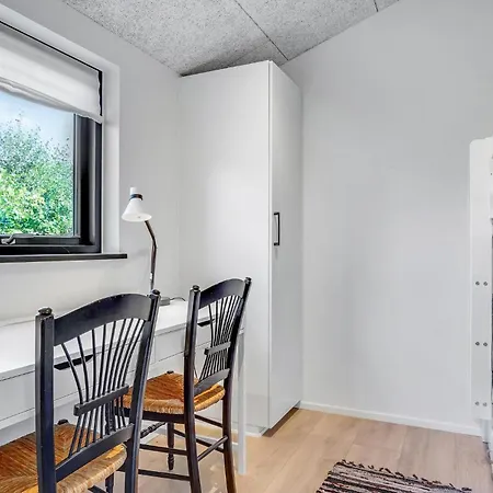 4 Bedroom Stunning In * Ålbæk
